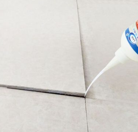 横峰瓷砖空鼓维修公司分享卫生间瓷砖脱落的原因可能有以下几点